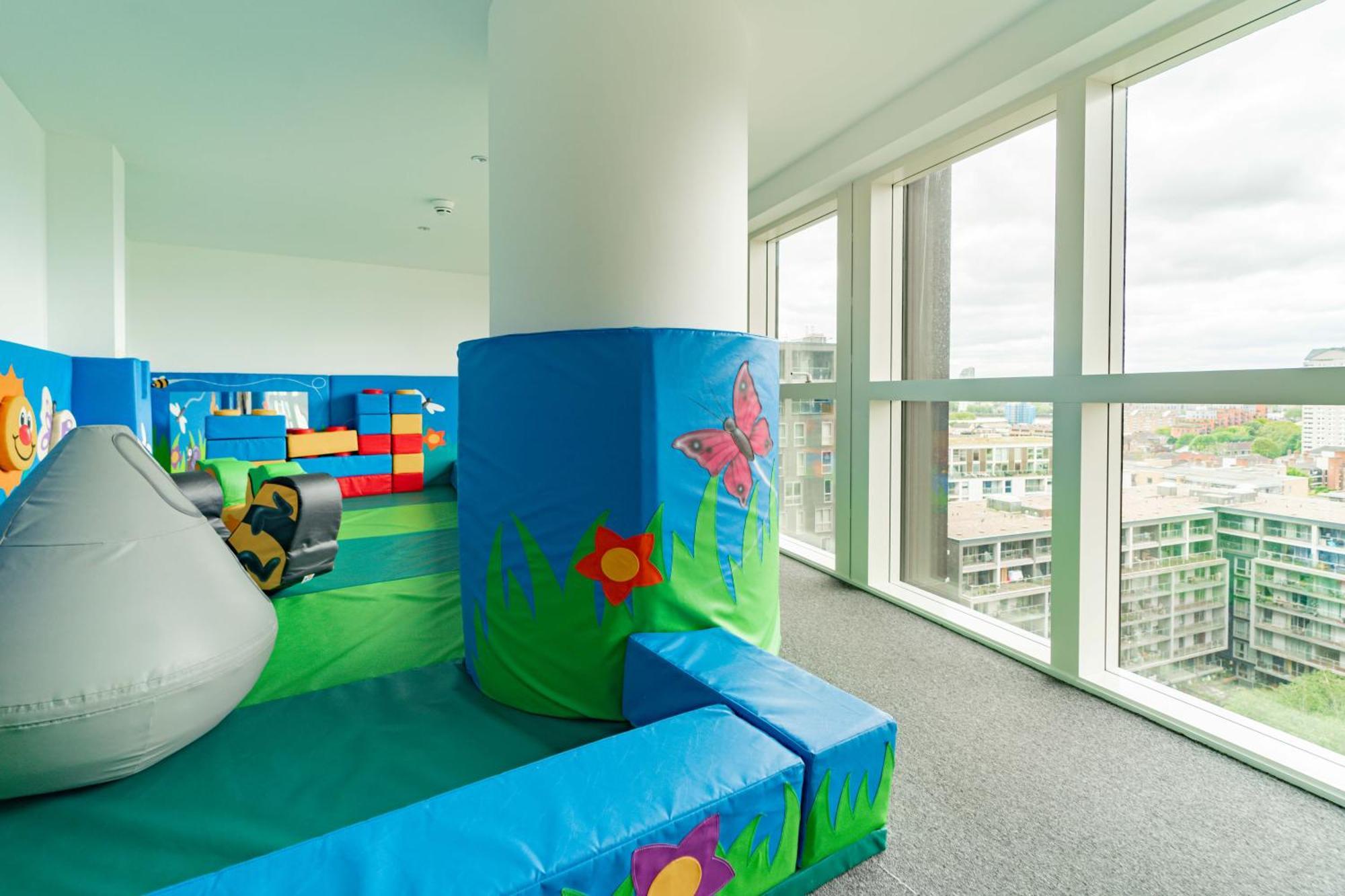 Stylish And Comfortable Canary Wharf Apartment Perfect For Long Stays London Exteriör bild
